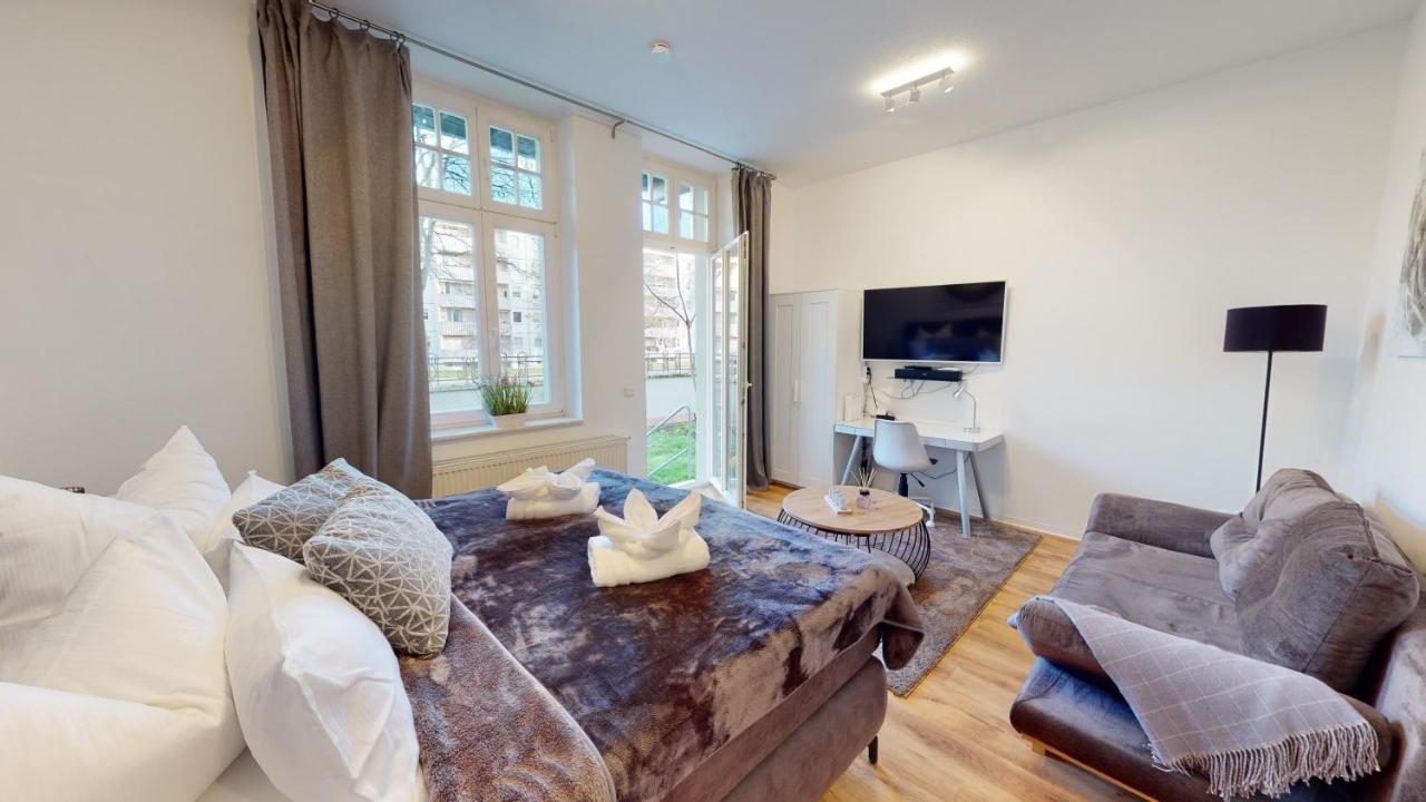 SweetHome - Business-Apartment mit Kueche und Terrasse, NETFLIX, Stellplatz Magdeburg Exterior foto